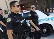 فیلم/ سرفه‌های عمدی به سمت پلیس آمریکا !