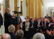 معامله ترامپ با مسیحیان انجیلی بر سر فلسطین/ پشت پرده تصمیم جنجالی در تالار شرقی کاخ سفید