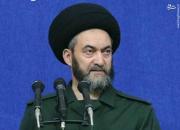 فیلم/ واکنش امام جمعه اردبیل به تبریک روز تولد رهبرانقلاب