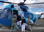 عکس/ امدادرسانی با هلی‌کوپتر به سیل زدگان سیستان و بلوچستان