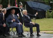 عکس/ چتر هم با نخست وزیر انگلیس کنار نمی‌آید