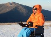 ماجراجویی معلول ایرانی با ویلچر از اعماق آب تا قله کوه +عکس و فیلم