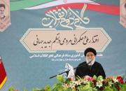  انقلاب اسلامی با پیشرفت‌های شگرف خود لیبرال دموکراسی را به لرزه درآورده است