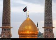 عکس/ تعویض پرچم گنبد حرم حضرت عبدالعظیم(ع)