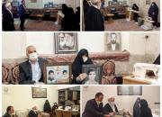 دیدار امام جمعه یزد با مادر شهید تقدیرشده از سوی مقام معظم رهبری