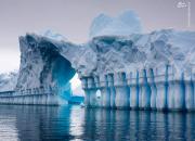 فیلم/ آب رفتن بزرگترین کوه یخی جهان