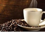 مضرات نوشیدن قهوه در زمان نامناسب