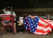 فیلم/ حال و روز دردناک بی‌خانمان‌ها در خیابان‌های لس‌آنجلس