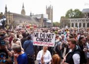 فیلم/ تظاهرات ضد واکسیناسیون اجباری در لندن