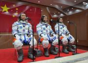 عکس/ سه فضانورد چینی راهی ایستگاه فضایی این کشور شدند
