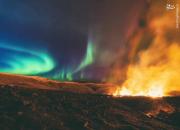عکس/ ترکیبی از شفق قطبی و فوران آتشفشان
