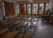 خالی ماندن کلاس‌های درس در کشمیر علیرغم بازگشایی مدارس