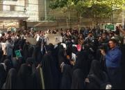 تجمع دانشجویان و مردم مقابل سفارت نیجریه در حمایت از «شیخ زکزاکی»