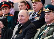 عکس/ حضور پوتین در مراسم رژه روز پیروزی