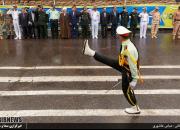 عکس/ اقدام زیبای مسئولان در رژه نیروهای مسلح در رشت