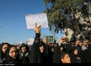 فیلم/ حضور باشکوه مردم مشهد برای استقبال از پیکر سردار سلیمانی