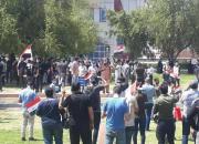 فیلم/ تجمع عراقی‌ها مقابل دفتر شبکه mbc سعودی