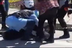 فیلم/  دستگیری یک فرد کرونایی هنگام فرار از بیمارستان!