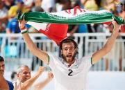 فیلم/ جام قهرمانی فوتبال ساحلی بر فراز دستان ملی‌پوشان ایرانی