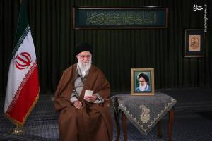 فیلم/ قرائت صلوات خاصه امام رضا(ع) توسط رهبر انقلاب