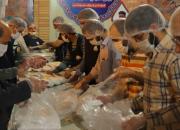 مداحی نریمانی در آشپزخانه‌ای که ۱۱۰ هزار پرس غذا برای نیازمندان می‌پزد
