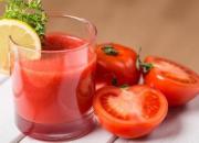 فواید بی‌نظیر آب گوجه فرنگی را دست کم نگیرید