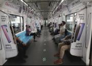 عکس/ رعایت فاصله اجتماعی در مترو اندونزی
