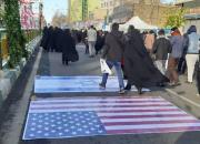 فیلم/ پرچم رژیم صهیونیستی زیر پای راهپیمایان تهرانی