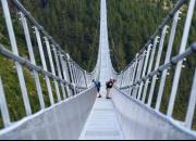 فیلم/ طولانی ترین پل معلق جهان