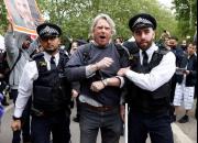 عکس/ دستگیری معترضین به قرنطینه در لندن