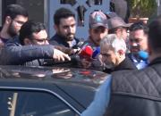 سکوت حسین فریدون در برابر سوال خبرنگار هنگام خروج از دادگاه+ فیلم