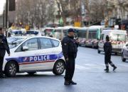 حمله با چاقو به پلیس فرانسوی