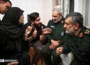 دیدار سردار حاجی‌زاده با خانواده شهیده محمودی