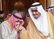 «ولید بن طلال» به دستبوسی پادشاه عربستان رفت!+ عکس