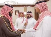 دیدارخانواده محافظ کشته شده با شاه سعودی +عکس