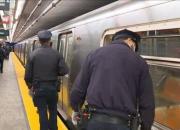 حمله با چاقو به مسافران در متروی شهر نیویورک/ فرد ضارب بازداشت شد
