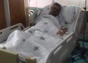 عکس/ پزشک استقلال روی تخت بیمارستان