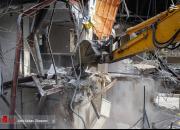 عکس/ تخریب بناهای غیر قانونی در بستر رود چالوس